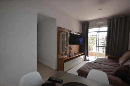 Apartamento para alugar com 110m², 3 quartos e 2 vagasSala