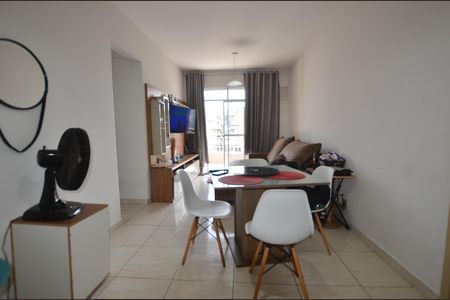 Sala de apartamento para alugar com 3 quartos, 110m² em Praça Seca, Rio de Janeiro