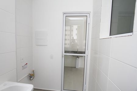 Apartamento para alugar com 67m², 3 quartos e 1 vagaÁrea de Serviço