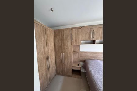 Quarto  de apartamento para alugar com 2 quartos, 65m² em Barra da Tijuca, Rio de Janeiro