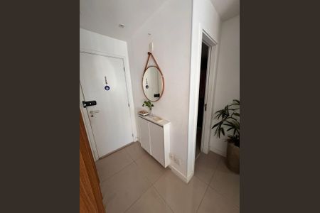Apartamento para alugar com 65m², 2 quartos e 1 vagaSala