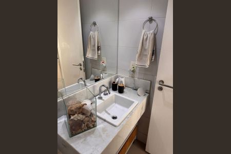 Apartamento para alugar com 65m², 2 quartos e 1 vagaBanheiro
