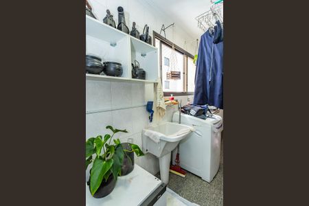Apartamento à venda com 120m², 3 quartos e 3 vagas Apartamento à venda com 120m², 3 quartos e 3 vagasÁrea de Serviço