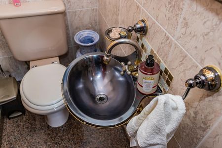 Apartamento à venda com 120m², 3 quartos e 3 vagas Apartamento à venda com 120m², 3 quartos e 3 vagasLavabo