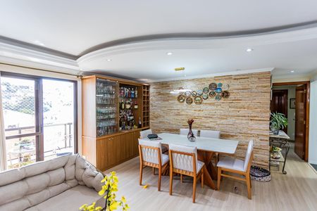 Sala de apartamento à venda com 3 quartos, 120m² em Vila Sao Vicente, São Paulo