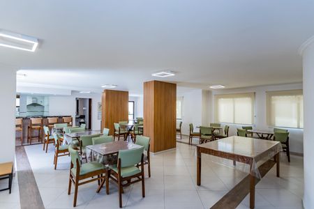 Apartamento à venda com 120m², 3 quartos e 3 vagas Apartamento à venda com 120m², 3 quartos e 3 vagasSalão de Festas