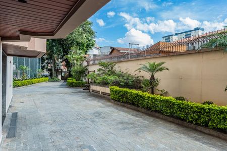 Apartamento à venda com 120m², 3 quartos e 3 vagas Apartamento à venda com 120m², 3 quartos e 3 vagasÁrea comum