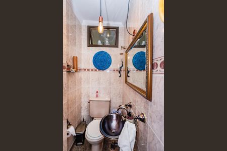 Apartamento à venda com 120m², 3 quartos e 3 vagas Apartamento à venda com 120m², 3 quartos e 3 vagasLavabo