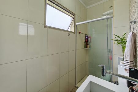 Apartamento à venda com 67m², 2 quartos e 1 vaga Apartamento à venda com 67m², 2 quartos e 1 vagaBanheiro