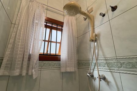 Casa à venda com 250m², 3 quartos e 4 vagasBanheiro 1