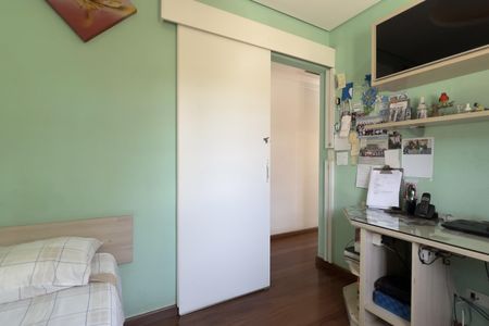 Casa à venda com 250m², 3 quartos e 4 vagasQuarto 2