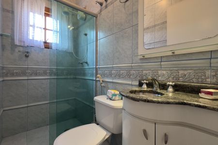 Casa à venda com 250m², 3 quartos e 4 vagasBanheiro 2