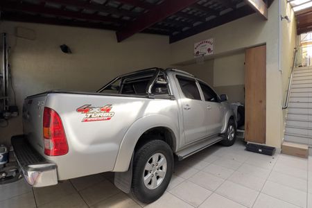 Casa à venda com 250m², 3 quartos e 4 vagasGaragem
