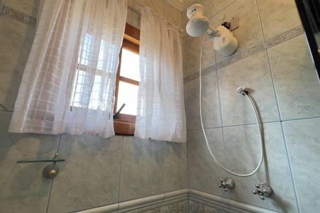 Casa à venda com 250m², 3 quartos e 4 vagasBanheiro 2