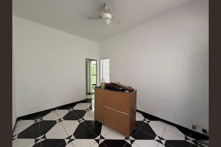 Sala de casa para alugar com 2 quartos, 86m² em Tanque, Rio de Janeiro