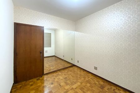 Apartamento à venda com 160m², 4 quartos e 2 vagasQuarto 2