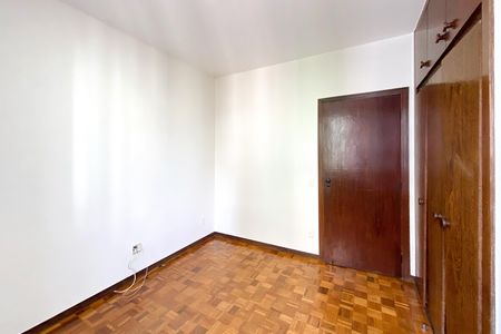 Apartamento à venda com 160m², 4 quartos e 2 vagasQuarto 3