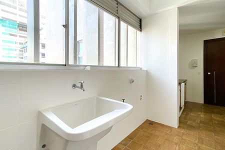 Apartamento à venda com 160m², 4 quartos e 2 vagasÁrea de Serviço