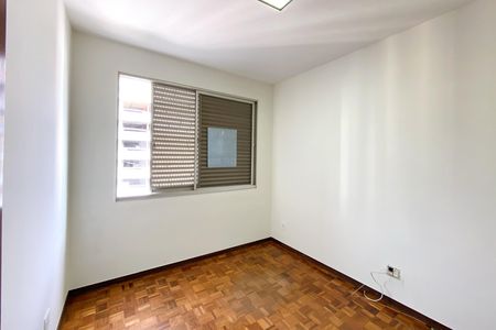Apartamento à venda com 160m², 4 quartos e 2 vagasQuarto 3