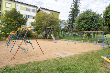 Apartamento à venda com 55m², 2 quartos e 1 vaga Apartamento à venda com 55m², 2 quartos e 1 vagaÁrea comum - Playground