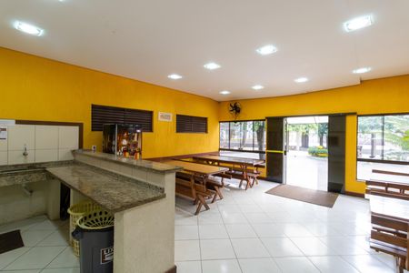 Apartamento à venda com 55m², 2 quartos e 1 vaga Apartamento à venda com 55m², 2 quartos e 1 vagaÁrea comum - Churrasqueira