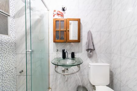 Apartamento à venda com 55m², 2 quartos e 1 vaga Apartamento à venda com 55m², 2 quartos e 1 vagaBanheiro