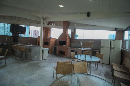 Apartamento para alugar com 193m², 3 quartos e 4 vagas