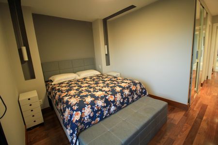 Apartamento para alugar com 193m², 3 quartos e 4 vagas