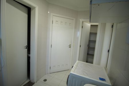 Apartamento para alugar com 193m², 3 quartos e 4 vagas