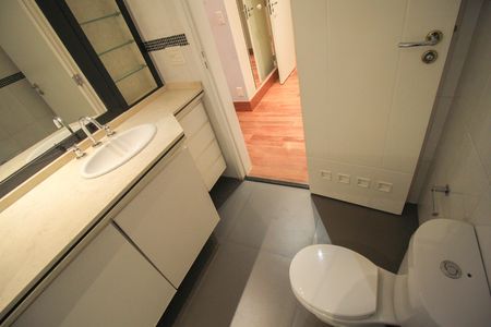 Apartamento para alugar com 193m², 3 quartos e 4 vagas