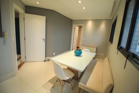 Apartamento para alugar com 193m², 3 quartos e 4 vagas