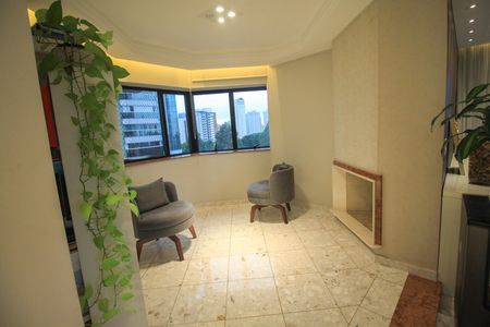 Apartamento para alugar com 193m², 3 quartos e 4 vagas