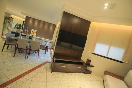 Apartamento para alugar com 193m², 3 quartos e 4 vagas