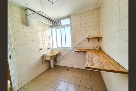 Apartamento para alugar com 123m², 3 quartos e 1 vaga Apartamento para alugar com 123m², 3 quartos e 1 vagaLavanderia