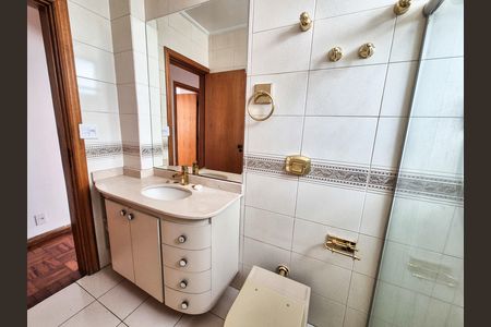 Apartamento para alugar com 123m², 3 quartos e 1 vaga Apartamento para alugar com 123m², 3 quartos e 1 vagaBanheiro