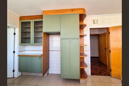 Apartamento para alugar com 123m², 3 quartos e 1 vaga Apartamento para alugar com 123m², 3 quartos e 1 vagaCozinha