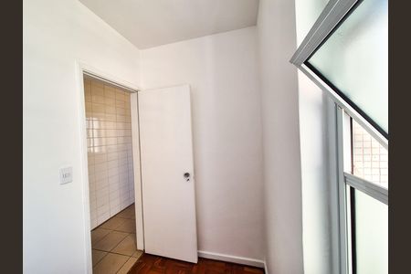 Apartamento para alugar com 123m², 3 quartos e 1 vaga Apartamento para alugar com 123m², 3 quartos e 1 vagaQuarto da Área de Serviço
