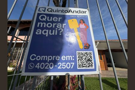Casa à venda com 410m², 3 quartos e 2 vagasqrcode