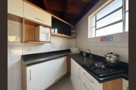 Casa à venda com 410m², 3 quartos e 2 vagasCozinha 2