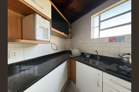 Casa à venda com 410m², 3 quartos e 2 vagasCozinha 2