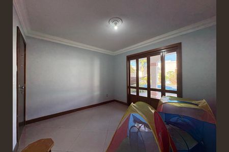 Casa à venda com 410m², 3 quartos e 2 vagasQuarto 2