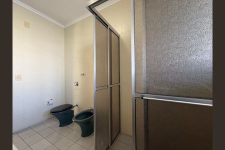 Casa à venda com 410m², 3 quartos e 2 vagasBanheiro 2