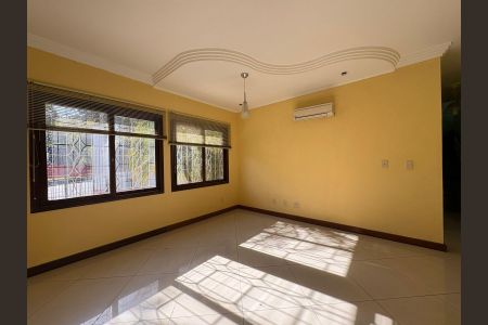 Casa à venda com 410m², 3 quartos e 2 vagasSala 1