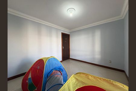 Casa à venda com 410m², 3 quartos e 2 vagasQuarto 2