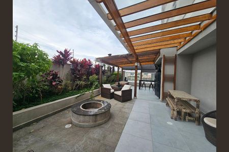 Apartamento à venda com 57m², 2 quartos e 1 vaga