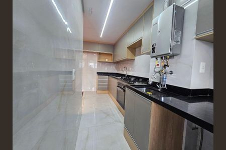 Apartamento à venda com 57m², 2 quartos e 1 vaga