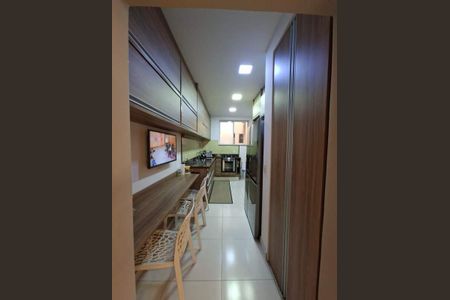 Apartamento à venda com 163m², 3 quartos e 1 vaga