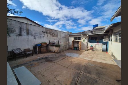 Casa à venda com 199m², 3 quartos e 3 vagas