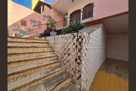 Casa à venda com 199m², 3 quartos e 3 vagas