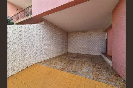 Casa à venda com 199m², 3 quartos e 3 vagas
